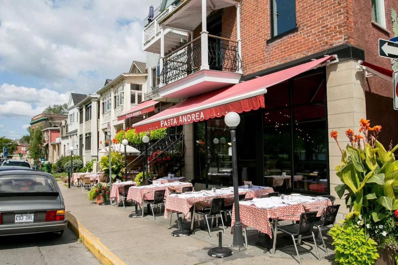 Free Parking In Beautiful Lachine 몬트리올 외부 사진